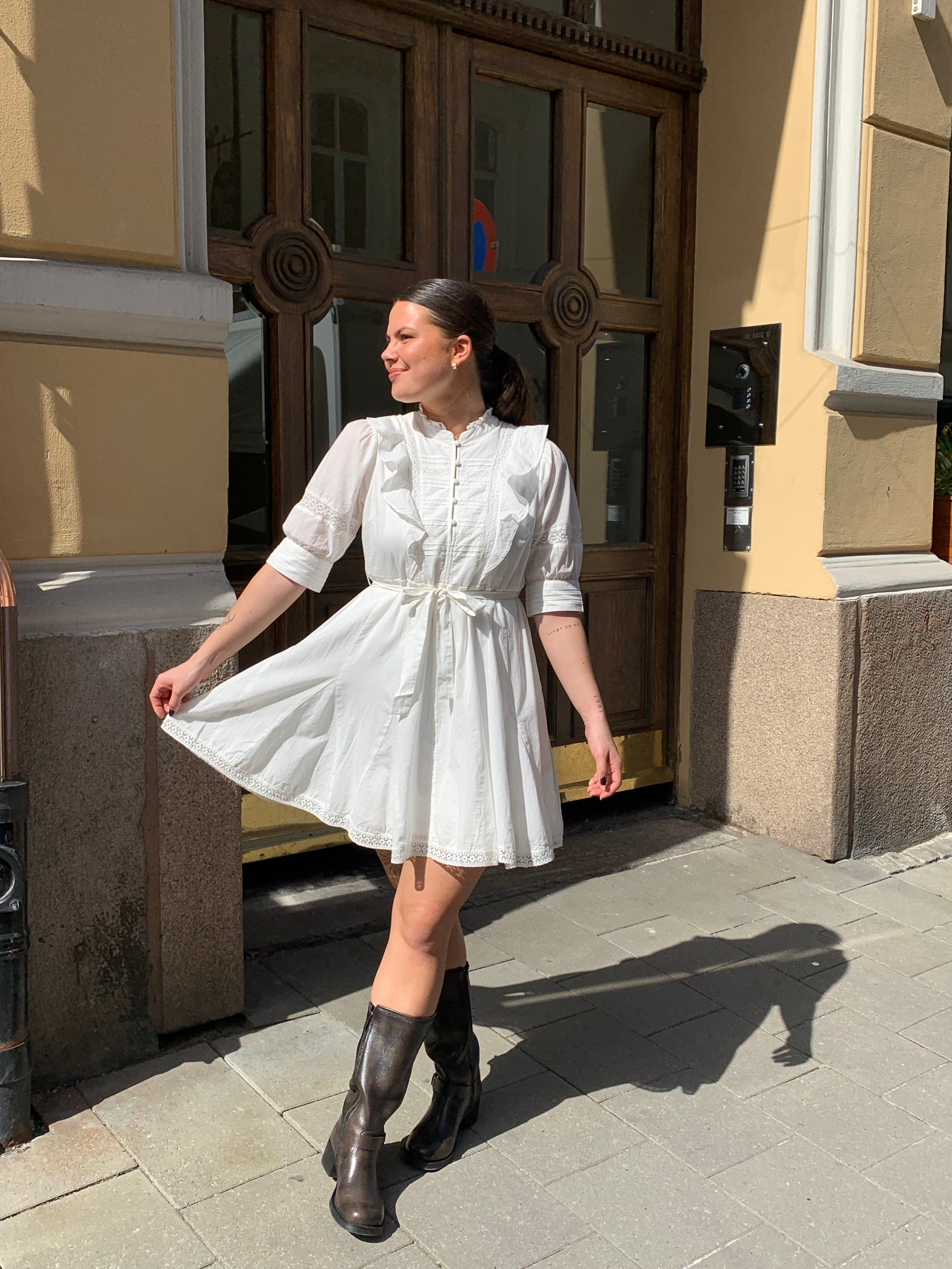 PGBENEDICTE Short Dress - Hvit